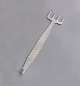 Écarteur chirurgical Ruya Freeman Rake, instrument chirurgical en acier inoxydable, manuel, 4 pointes acérées, 18 cm, 22 mm de large, CE, par Dentavex - Product Image 1