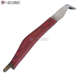 Cuchillo para Pezuñas LIPUMA NERO Fiber Hoof, para Zurdos, Hoja de Acero Inoxidable de 26 cm con Mango de Fibra de Madera Roja, Profesional para el Cuidado de Pezuñas de Caballos - Product Image 5