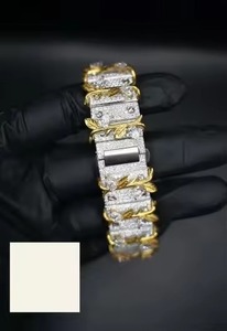 Montre analogique rectangulaire de luxe pour hommes en or jaune avec couronne à épines sertie de diamants, mouvement à quartz en cristal de saphir, 38 mm - Product Image 4
