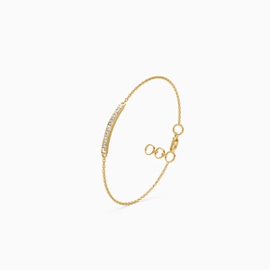 Delicada pulsera de diamantes cultivados en laboratorio con diamantes de 0.27 quilates en oro amarillo de 9 quilates, oro blanco y oro rosa. - Product Image 2