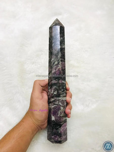 Dernière 2024 grenat rose pierre précieuse naturelle grande tour de pointe de haute qualité pour la paix guérison méditation de mise à la terre en vrac - Product Image 3