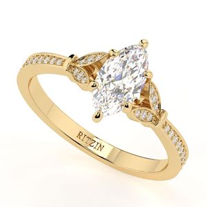 Bague de fiançailles unique en or rose pour femme avec diamant de laboratoire taille marquise et accents décoratifs - Product Image 4