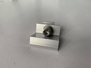 Support de montage solaire fabriqué au Vietnam, pince d'extrémité en aluminium pour système solaire au sol de haute qualité - Product Image 5