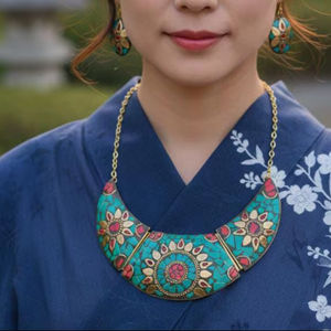 Collar de cadena de eslabones hecho a mano Rawat Handicrafts, chapado en bronce antiguo, con mosaico geométrico, modelo NK-1662 - Product Image 1