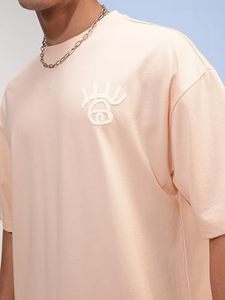 T-shirt imprimé pour homme de haute qualité, style streetwear, épaules tombantes, design graphique personnalisé, impression sérigraphique - Product Image 2