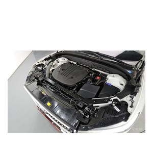 Volvo XC60 B5 2024, ultra-lumineux, conduite à gauche, boîte automatique, sièges en cuir, caméra de recul, 30 858 km - Product Image 6