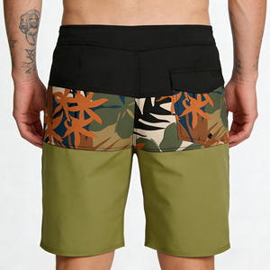 กางเกงขาสั้นคาร์โก้ ยืดได้ 4 ทิศทาง กางเกงออกกำลังกายผู้ชาย มีกระเป๋า แห้งเร็ว ระบายอากาศได้ดี เหมาะสำหรับการฝึกซ้อม กางเกงชายหาด - Product Image 2