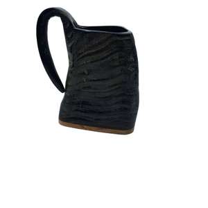 Mug en corne de buffle sculpté unique, design viking de haute qualité, avec logo unique, pour l'exportation, article décoratif en Inde - Product Image 1