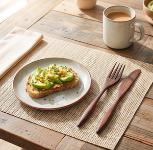 Ensemble de couverts en bois simple, finition mate, design minimaliste, pour le camping, la cuisine d'hôtel et la table. - Product Image 2