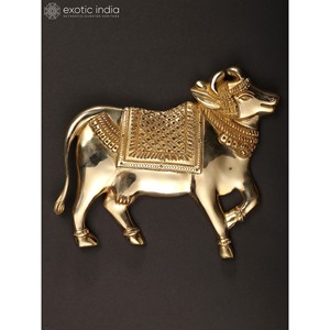 Petite statue en laiton Kamadhenu de 7 pouces en paire pour décoration murale, cadeaux et temple fabriqués en Inde - Product Image 2
