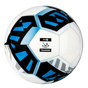 Ballon de football en cuir PU imperméable de haute qualité, haute performance pour entraînement et matchs, 400-450g, disponible en tailles 4 et 5 - Product Image 4