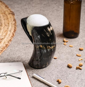 Taza de Cuerno de Búfalo Premium Hecha a Mano con Textura Rústica Única, Diseño Elegante, Material Tradicional, Idea de Regalo Perfecta - Product Image 1