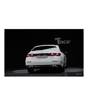 Mercedes-Benz Clase E E200 Avantgarde 2024, 7,631 km, Caja de Cambios Automática, Volante a la Izquierda, Cámara Trasera - Product Image 4