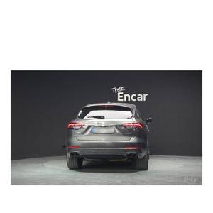 Maserati Levante 3.0 AWD GranLusso 2019/12, 47,429 km, Caja de Cambios Automática, Asientos de Cuero, Volante a la Izquierda, Cámara Trasera - Product Image 4