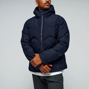 Veste matelassée pour homme personnalisée avec logo frontal, respirante, écologique, séchage rapide, haute qualité, veste matelassée tendance pour homme - Product Image 3