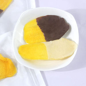 Nuevo Snack de Mango Bañado en Chocolate, Mango Seco Premium con Recubrimiento de Chocolate Negro, Snack Tropical Masticable, Fabricante OEM de Vietnam - Product Image 4