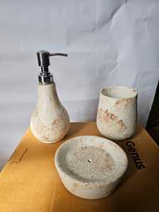 Distributeur en céramique robuste de qualité supérieure 500 ml avec pompe anti-fuite pour hôtels, bureaux, toilettes et éviers de cuisine - Product Image 6