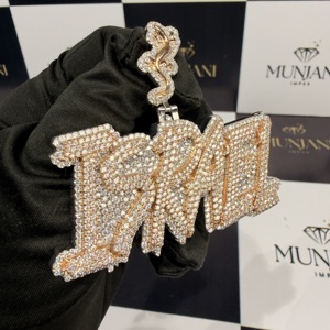 Colgante de Plata 925 con Diamante Moissanite VVS, Chapado en Oro Rosa, Corte Brillante, Personalizado con Nombre, Estilo Rapero - Product Image 6