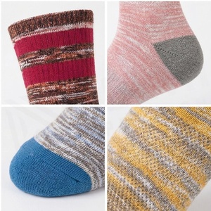 Chaussettes d'équipage NORTH APPROACH à rayures, respirantes, avec revers en élasthanne et logo, pour adultes, pour un usage décontracté au printemps - Product Image 4
