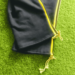 กางเกงวอร์มขายส่งสำหรับผู้ชาย ผ้าฟลีซพรีเมียม ทรงหลวม สไตล์สตรีทแวร์ เหมาะสำหรับออกกำลังกาย วิ่ง และเล่นกีฬา - Product Image 4