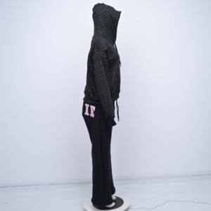 Ensemble survêtement homme taille haute imprimé intégral avec strass, sweat à capuche court et pantalon de survêtement évasé 500 GSM, vente en gros - Product Image 3