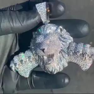 Pendentif en forme de lettre pour homme avec diamant rond de 5 carats, plaqué argent 925, idéal pour les fêtes - Product Image 1