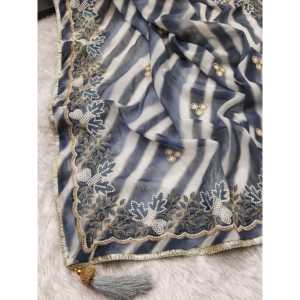 Saree imprimé numérique de créateur avec broderie Autres accessoires ethniques - Product Image 1