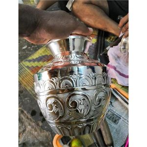 Kalash de Cobre Hecho a Mano Tradicional, Olla de Agua Decorativa de Latón, Lota para Pooja Hindú, Decoración de Templo, Florero Antiguo - Product Image 1