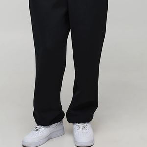 Survêtements tendance pour hommes avec fermeture à quart de zip, en coton/polyester pour un ajustement confortable et décontracté en hiver, service OEM - Product Image 3