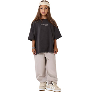 Ensembles de vêtements pour filles, t-shirts de haute qualité, été, 100% coton jersey, couleurs unies, ensembles 2 pièces (t-shirt et pantalon), logo personnalisé - Product Image 4