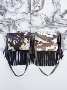 Nouveau sac à main à franges fait main par un designer, style bohème, vintage, léger et compact pour femmes - Product Image 5