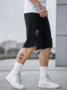 Pantalones Cortos de Mezclilla Personalizados al por Mayor para Hombre, con Corte y Confección, Dobladillo sin Rematar, Efecto Desgastado, Apliques, Bordados, Parches y Lavado Ácido - Product Image 3