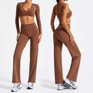 Conjunto Deportivo de Yoga de 3 Piezas para Mujer con Logotipo Personalizado, Cuello Redondo, Espalda Descubierta, Spandex/Nailon, Alta Elasticidad, Absorbe el Sudor, Corte Ajustado - Product Image 3