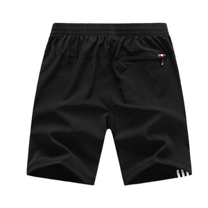 Shorts en molleton pour hommes en gros Shorts en coton de couleur noire Street Wear Shorts pour hommes avec taille personnalisée et logo Shorts pour hommes - Product Image 4