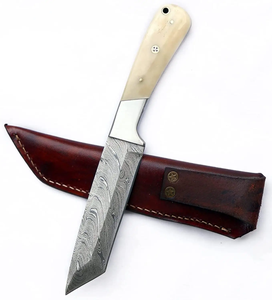 Couteau de chasse personnalisable en acier inoxydable avec couteau à dépecer incurvé fait main confortable et manche en os, et étui en cuir - Product Image 1