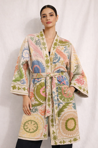 Trouvez un motif similaire : Vêtements pour femmes en toile 100% coton, design confortable et frais, broderie Suzani traditionnelle, soldes de Noël - Product Image 2