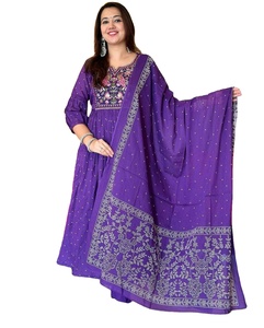 Hermosa mano decorativa aspecto elegante cometa ropa festiva corte recto borde elegante 3 uds conjunto de Kurta de moda con Dupatta - Product Image 1