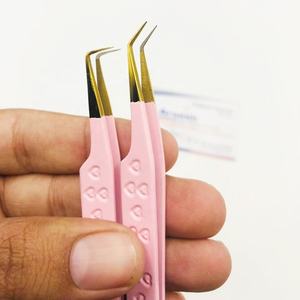 Pince à épiler en acier inoxydable dorée avec pointe en fibre rose 45 degrés 90 degrés pince à cils en forme de cœur rose pour bébé durable - Product Image 2