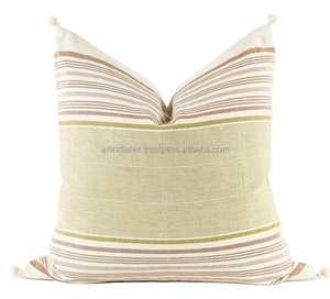 Vente en gros de taie d'oreiller luxueuse en velours avec pompon housse de coussin de décoration d'intérieur avec motif de feuilles décoration d'intérieur par les fabricants - Product Image 4