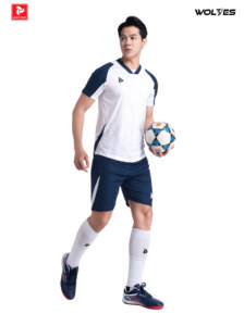 Ensemble de maillots de football personnalisés WOLVES JP de qualité supérieure, col rond, séchage rapide, respirant, impression par transfert thermique, uniforme d'équipe unisexe - Product Image 4