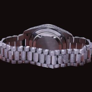 Reloj Unisex Elegante de Alta Gama con Incrustaciones de Diamantes Moissanite Blancos y Dorados, Excelente Calidad, Precio Accesible - Product Image 4