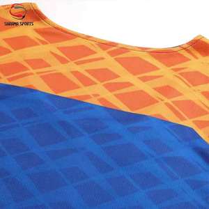 Uniforme de Baloncesto para Hombre, Corte Ajustado, Diseña Tu Propio Uniforme de Equipo, Secado Rápido, MOQ Bajo, Colores Personalizados - Product Image 4