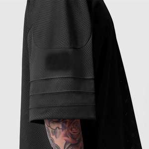 Maillot de football en mesh personnalisé avec logo imprimé, fabriqué en usine, meilleur design, t-shirt oversize pour homme, streetwear de sport - Product Image 3