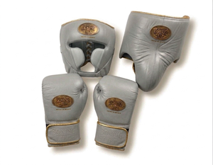 Adult <b>Boxing</b> Equipment <b>Set</b> Including Protective Headgear and Training Gloves for <b>Sparring</b> and Fitness Activities - Product Image 2