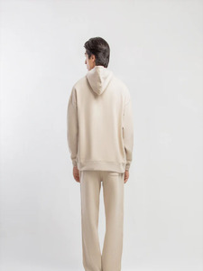 Chándal Deportivo Unisex de Invierno con Capucha, Estilo Urbano, Acabado Lavado Ácido, 100% Algodón, Pedrería, Servicio de Producción Personalizada, Marca Privada - Product Image 2