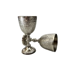 Gobelet en métal vintage en aluminium, forme cloche, pour vin, pour une utilisation décorative lors de mariages - Product Image 3
