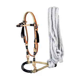 Têtière Bosal en cuir brut artisanal avec rênes Mecate pour l'équitation western, équipement d'entraînement équestre en cuir de qualité supérieure - Product Image 3