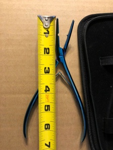 Alicates de Acero Inoxidable de Grado Quirúrgico para Extensiones de Cabello y Tejidos Obexa, Uso Comercial - Product Image 3