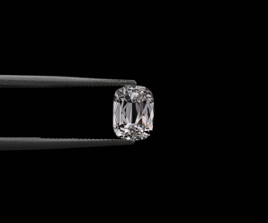 Diamante Sintético de Laboratorio de 1.05 CT, Corte Cojín, Color Fantasía, Certificado IGI, de Mina Antigua - Product Image 1