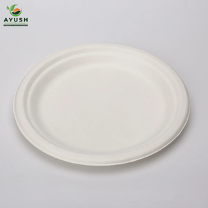 Platos de cena redondos Eco-Chic de bagazo, hechos de pulpa de caña de azúcar para menús de bodas orgánicos y combinaciones de alimentos naturales. - Product Image 4